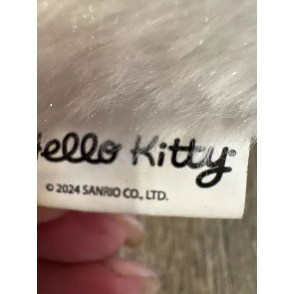 Sanrio Hello Kitty Plush Vibrating Massage Pillow White Red Bow HKMSGPIL